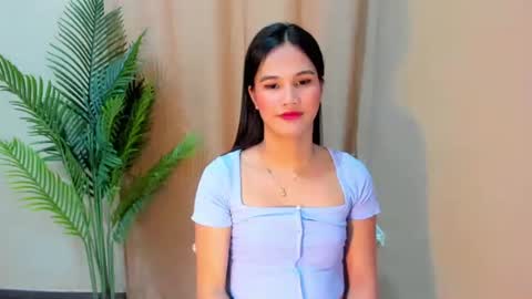 sweetgirl_latina143 online show from 09-29-25, 06:35