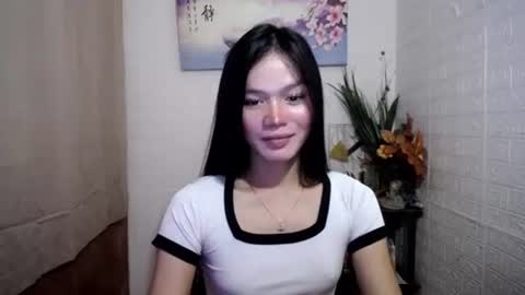 Snapshot of sweetgirljonax chatting on 09-10-25, 06:08 Jona online show from 09-10-25, 06:08