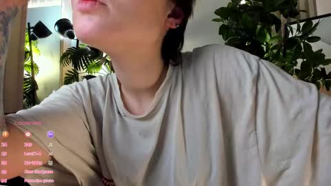 Kira online show from 02-25-25, 07:14