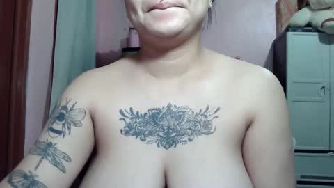 sweethotkisha online show from 10-03-25, 01:24