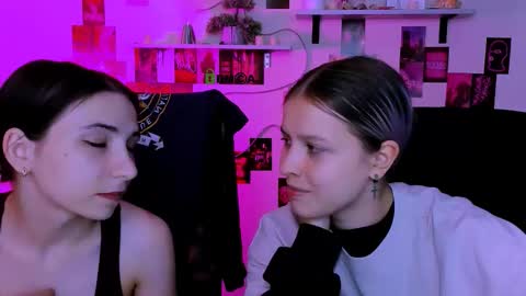 Chloe online show from 03-19-26, 09:46