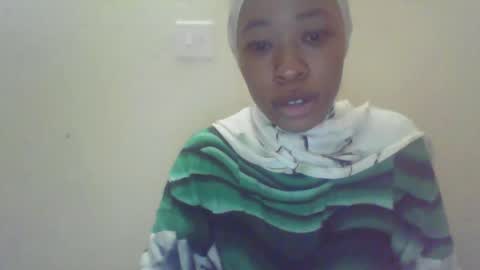 sweetie_jamila online show from 04-22-26, 09:55