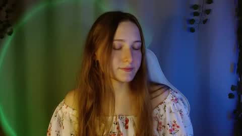 Annie online show from 09-28-25, 09:31