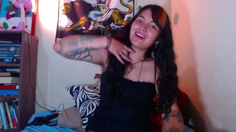 Snapshot of sweetie_maryy chatting on 12-30-24, 12:00 Maria my insta sweetie maryy online show from 12-30-24, 12:00