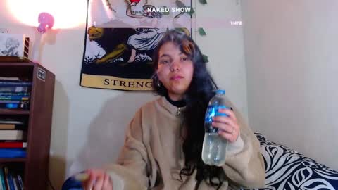 Snapshot of sweetie_maryy chatting on 01-16-25, 03:45 Maria my insta sweetie maryy online show from 01-16-25, 03:45