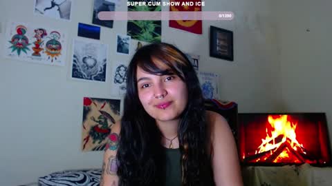 Snapshot of sweetie_maryy chatting on 01-25-25, 09:35 Maria my insta sweetie maryy online show from 01-25-25, 09:35