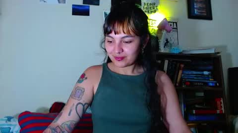 Snapshot of sweetie_maryy chatting on 02-12-25, 04:33 Maria my insta sweetie maryy online show from 02-12-25, 04:33
