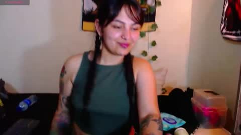 Snapshot of sweetie_maryy chatting on 09-21-25, 07:59 Maria my insta sweetie maryy online show from 09-21-25, 07:59