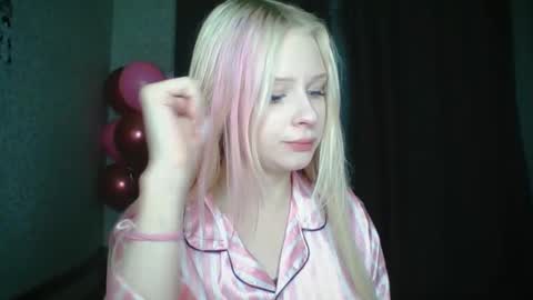 Snapshot of sweetielis chatting on 12-05-24, 12:22 sweetie Lisa3 online show from 12-05-24, 12:22