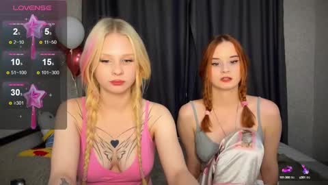 Snapshot of sweetielis chatting on 12-13-24, 04:05 sweetie Lisa3 online show from 12-13-24, 04:05