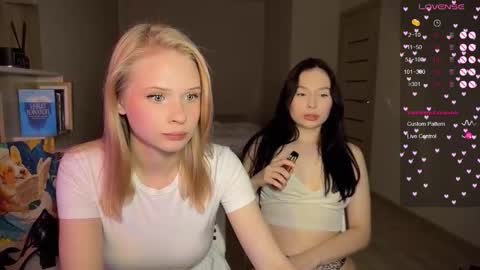 sweetie Lisa3 online show from 11-17-25, 07:52