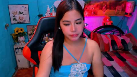 Snapshot of sweetienicole chatting on 12-09-24, 07:07 Nicole online show from 12-09-24, 07:07