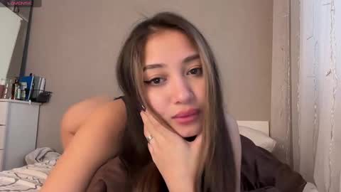 Snapshot of sweetiesoul chatting on 12-16-24, 05:38 sweetiesoul online show from 12-16-24, 05:38