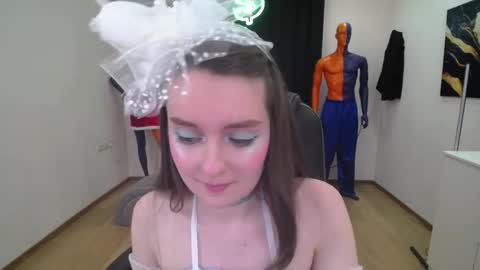 sweetintouch online show from 02-09-25, 01:56
