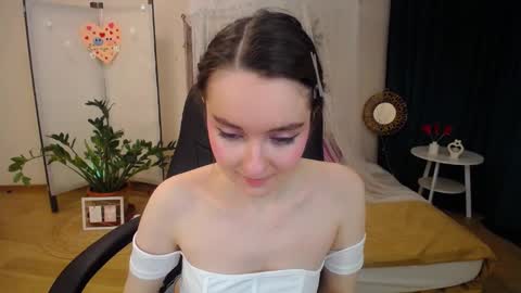 sweetintouch online show from 02-25-25, 06:53