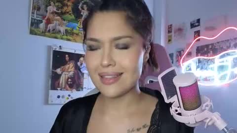 Snapshot of sweetjess01 chatting on 02-24-26, 03:04 SweetJess online show from 02-24-26, 03:04