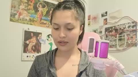 Snapshot of sweetjess01 chatting on 04-02-26, 03:59 SweetJess online show from 04-02-26, 03:59