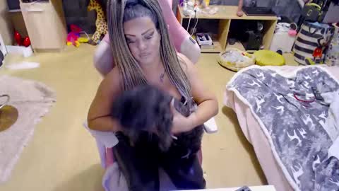 jessica online show from 11-14-25, 11:02