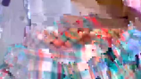 Snapshot of sweetkatik chatting on 12-17-24, 03:49 karen online show from 12-17-24, 03:49