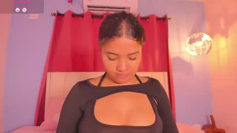 Isabel online show from 06-10-26, 01:43