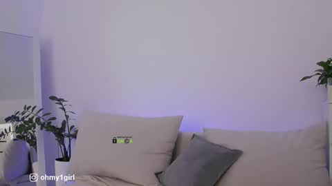 SweetKira1 online show from 11-18-25, 11:25