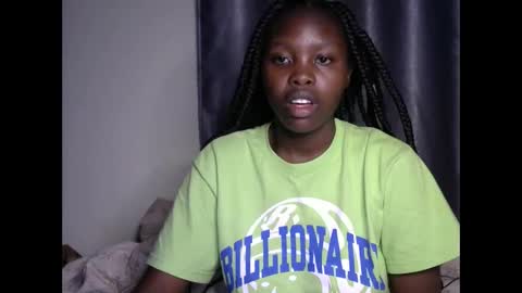 sweetkirrie online show from 05-26-26, 06:15