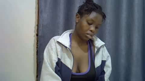 Snapshot of sweetkirrie chatting on 07-29-26, 08:40 sweetkirrie online show from 07-29-26, 08:40