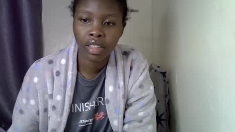 Snapshot of sweetkirrie chatting on 08-04-26, 06:05 sweetkirrie online show from 08-04-26, 06:05