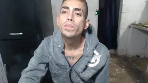 Snapshot of sweetlatinakim chatting on 06-08-26, 12:16 Camilo online show from 06-08-26, 12:16