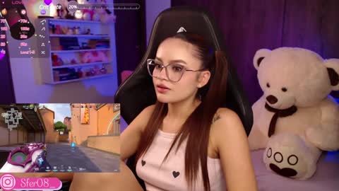 Snapshot of sweetlee_1 chatting on 01-19-25, 04:12 online show from 01-19-25, 04:12