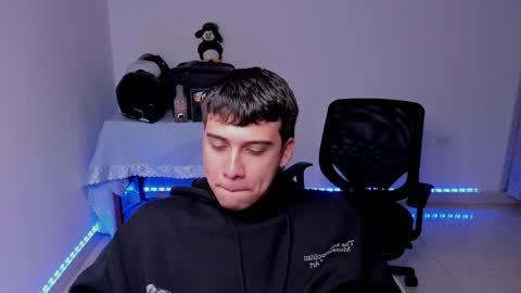 Lian online show from 12-11-24, 06:58