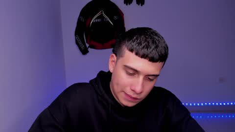 Lian online show from 01-04-25, 11:17