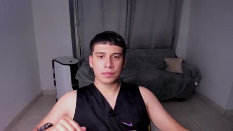 Lian online show from 02-09-25, 03:32