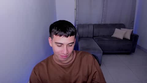 Lian online show from 03-10-25, 05:54