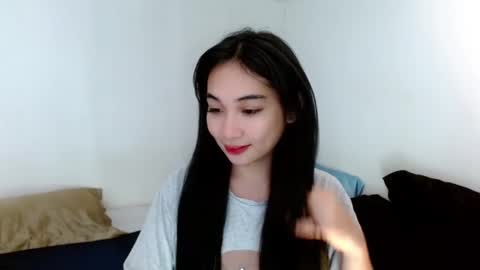 Lilly online show from 02-26-25, 01:53