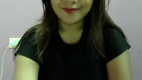 Snapshot of sweetliza20 chatting on 03-06-25, 06:41 Liz online show from 03-06-25, 06:41
