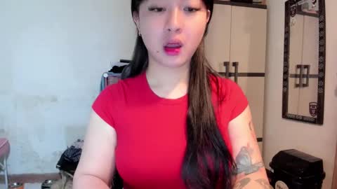 Snapshot of sweetlovepinay04 chatting on 01-09-25, 03:15 Zoe online show from 01-09-25, 03:15