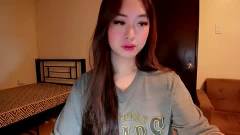 Snapshot of sweetlovepinay04 chatting on 11-01-25, 03:08 Zoe online show from 11-01-25, 03:08