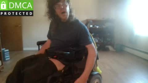 Snapshot of sweetman4u75 chatting on 05-20-26, 10:16 Sweet Man online show from 05-20-26, 10:16