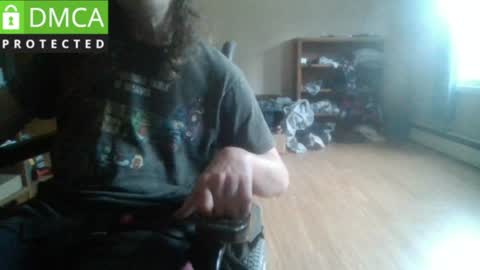 Snapshot of sweetman4u75 chatting on 06-11-26, 11:03 Sweet Man online show from 06-11-26, 11:03