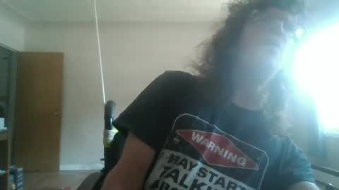 Snapshot of sweetman4u75 chatting on 06-30-26, 06:42 Sweet Man online show from 06-30-26, 06:42
