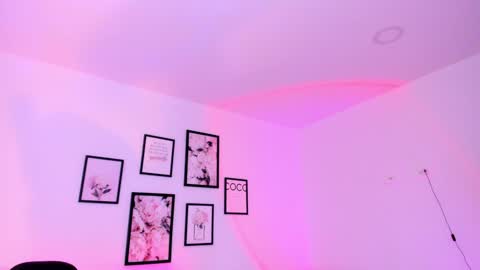 instagram melisabahamon  online show from 01-26-25, 03:38