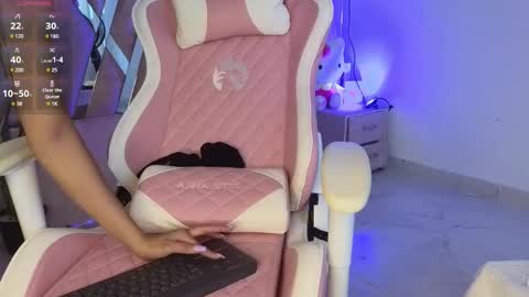 Snapshot of sweetmia__1 chatting on 03-03-25, 05:07 Mia online show from 03-03-25, 05:07