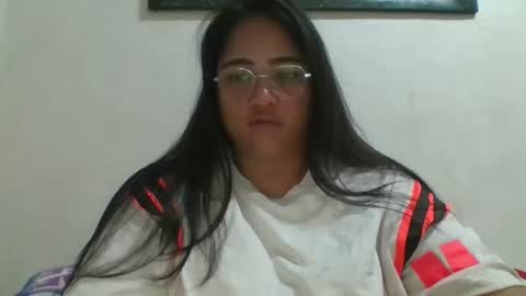 sweetnike online show from 10-16-25, 03:07