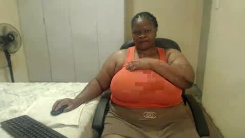 sweetnoziexxx online show from 12-06-24, 05:53