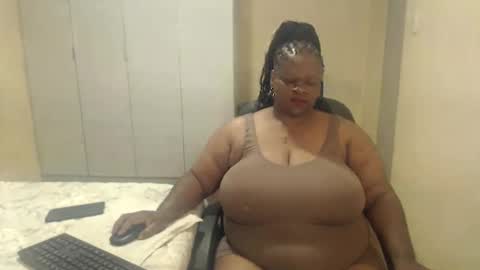 sweetnoziexxx online show from 01-06-25, 03:53