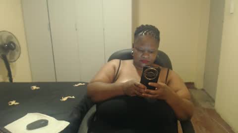 sweetnoziexxx online show from 03-11-25, 03:02