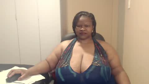 sweetnoziexxx online show from 10-14-25, 05:08