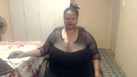 sweetnoziexxx online show from 11-16-25, 03:56