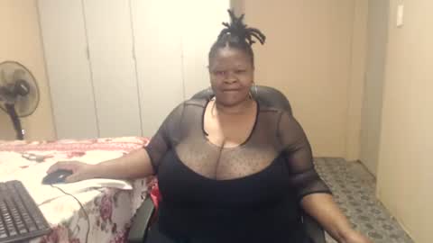 sweetnoziexxx online show from 11-28-25, 06:49